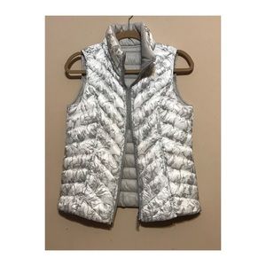 Nautica reversible puffer vest